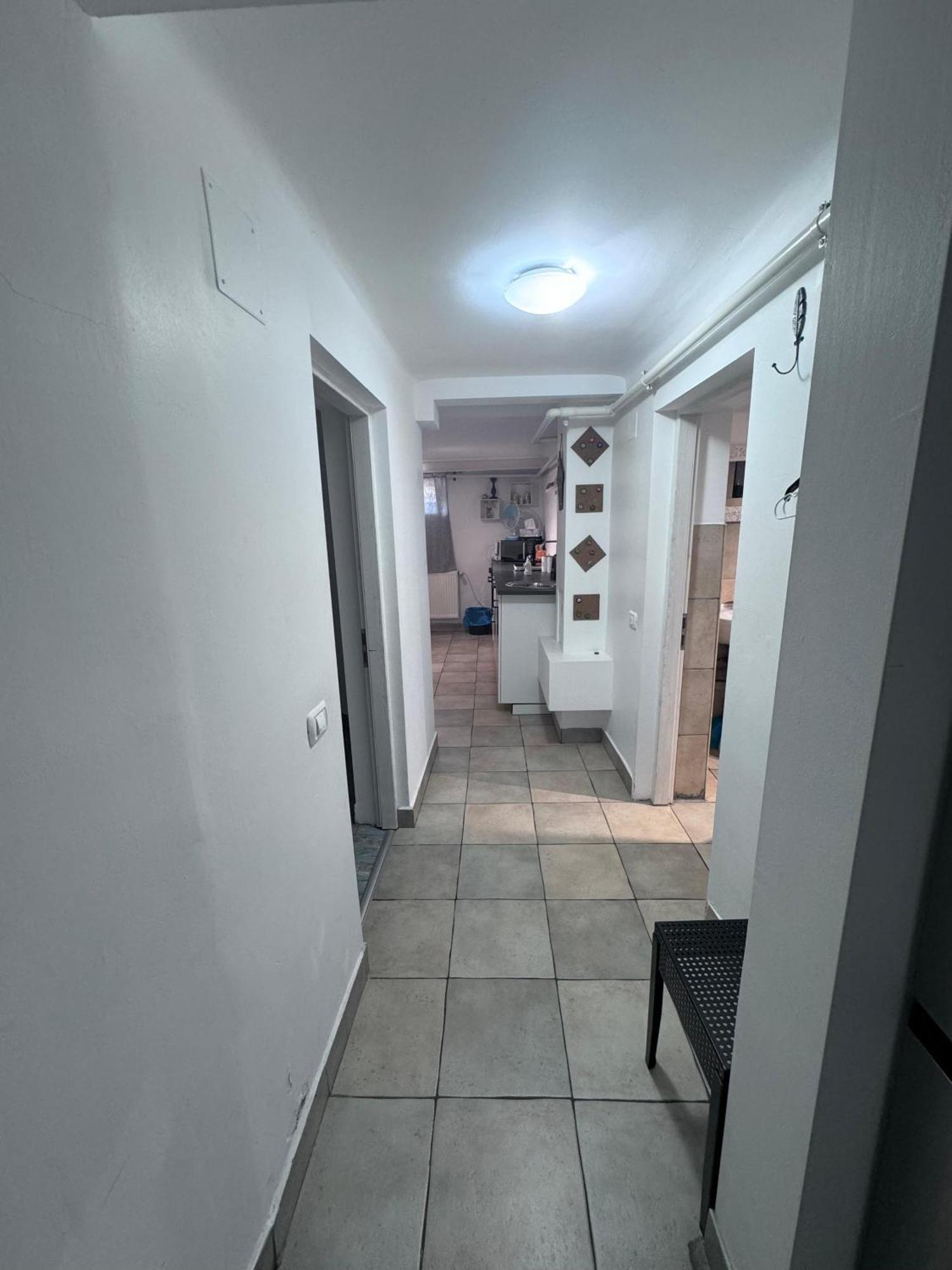 News Studio Bucureşti Ngoại thất bức ảnh